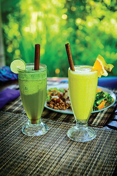 Nutty Mango & Berry Delight